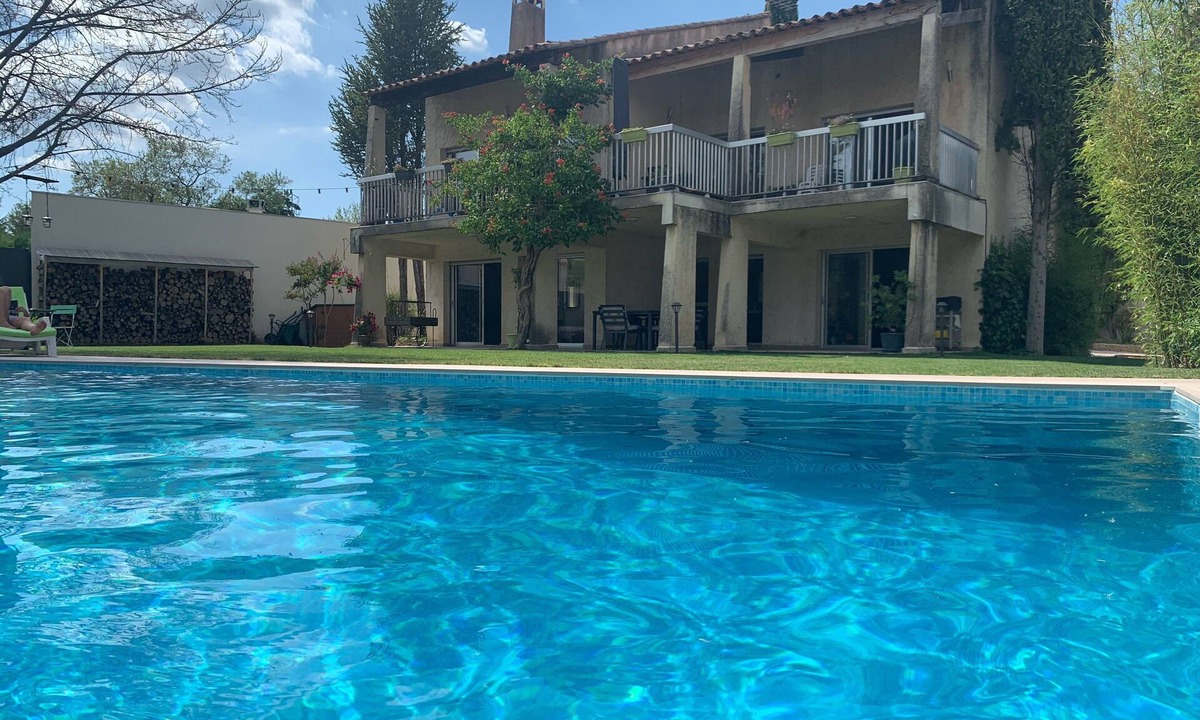 Peynier Villa | Large Villa - Charming Provencal village - Swimming pool - Petanque court