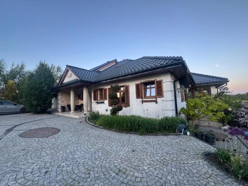 Gmina Gruta Villa | LaRoca