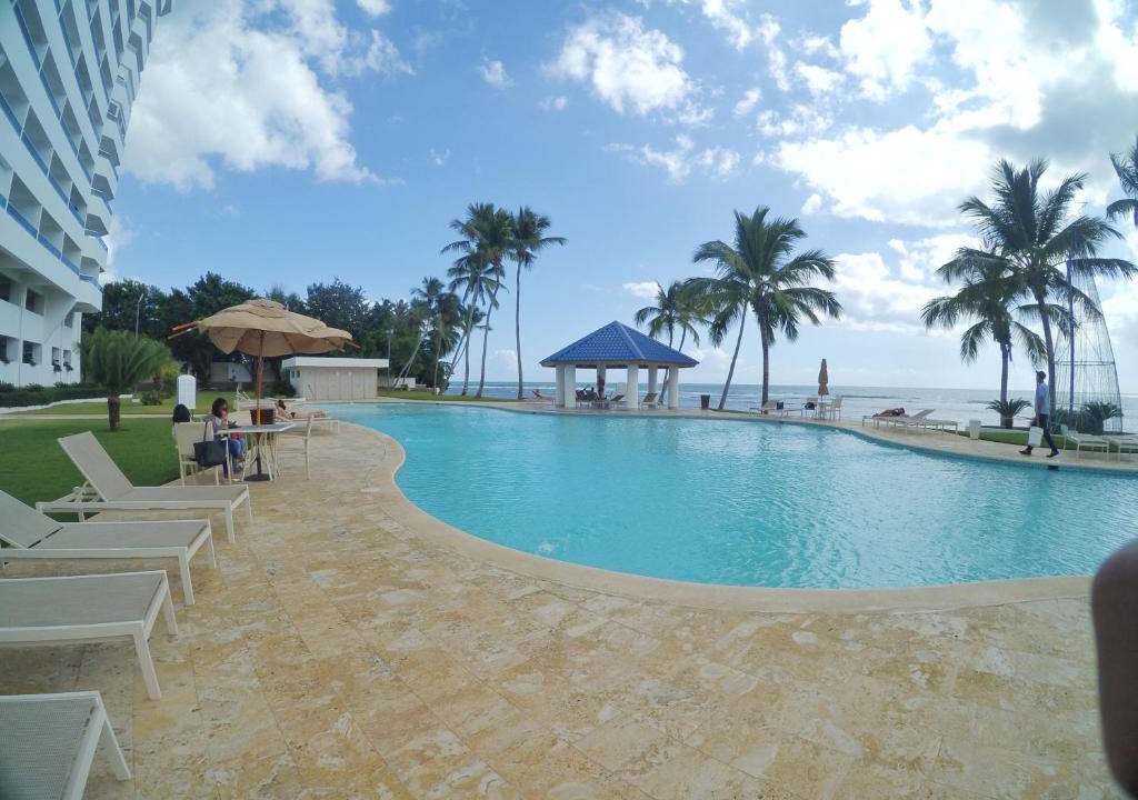 Juan Dolio - El Pueblo Apartment | Las Olas Beachfront Condo