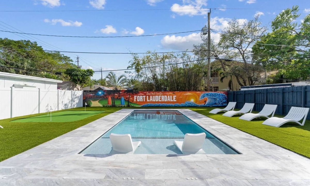 Croissant Park House | Las Olas Escape: Heated Pool, Arcade, near Las Olas & Beach