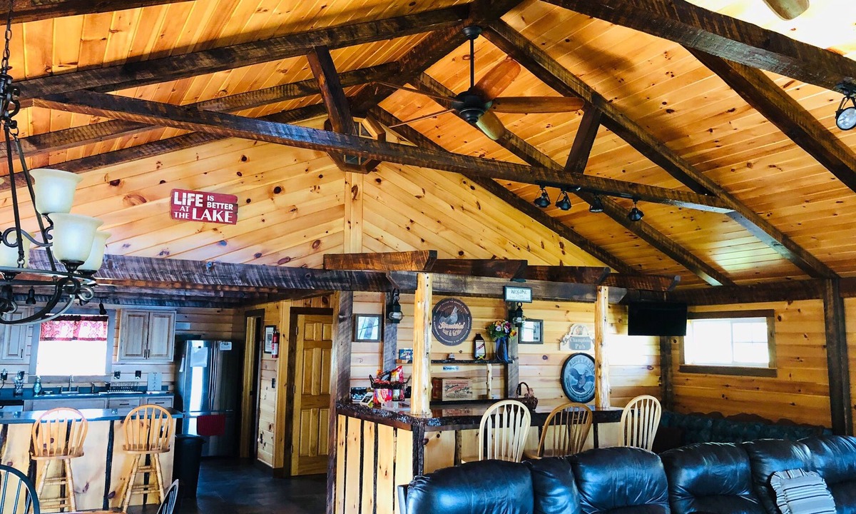 North Hero House | Last Summer week now available! SOLD OUT May-Aug. Sep-Oct open. Great fishing!