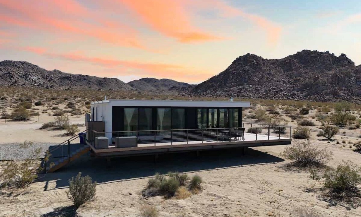 Panorama Heights House | Late for the Sky Modern Marvel with Hot Tub