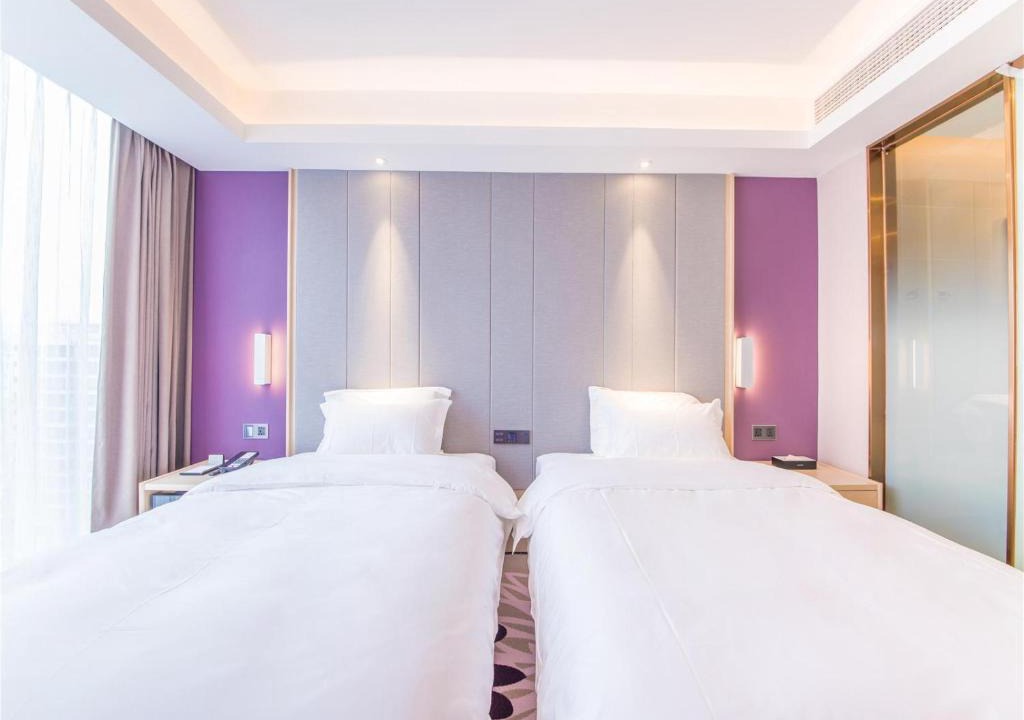 Heyuan Hotel | Lavande Hotel HeYuan HePing BaiSheng square