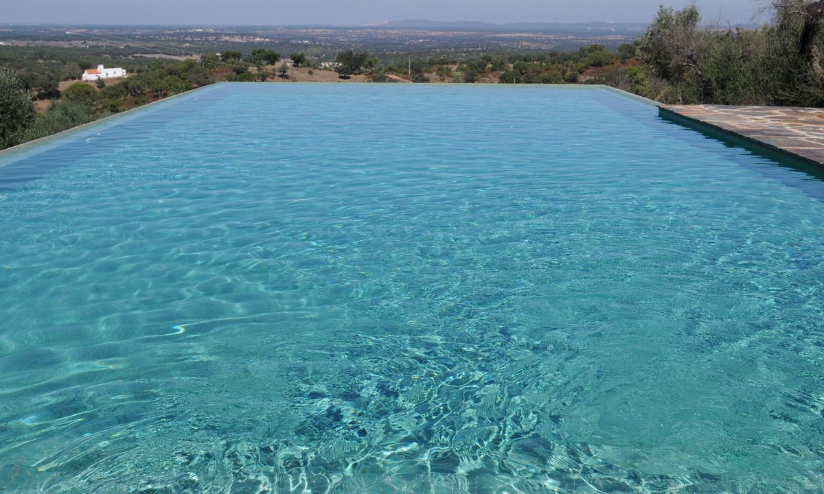 Estremoz Cottage | Lavender Cottage set in the Quinta de Evoramonte