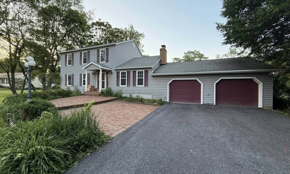 Adamstown House | Lawrence Ridge