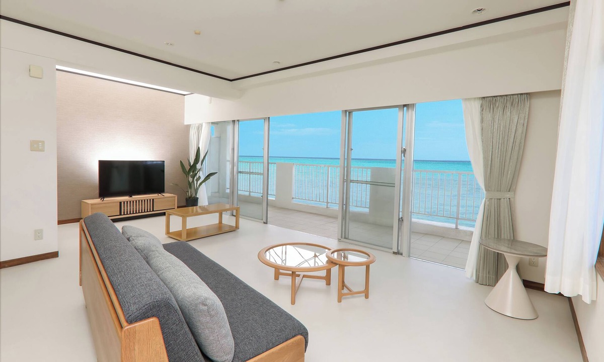 Namihira Hotel | LAZOR SEA RESORT
