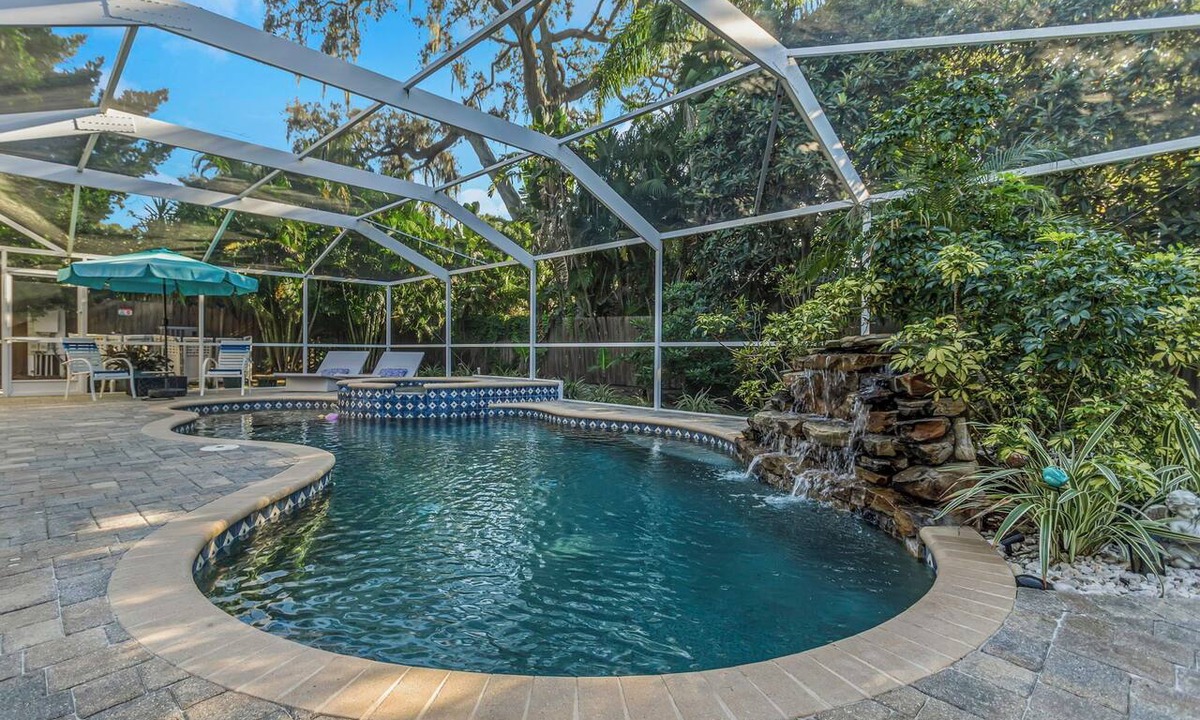 Safety Harbor House | Lazy Lizard Villa! With Heated Pool/Spa/Waterfall. Safety Harbor FL