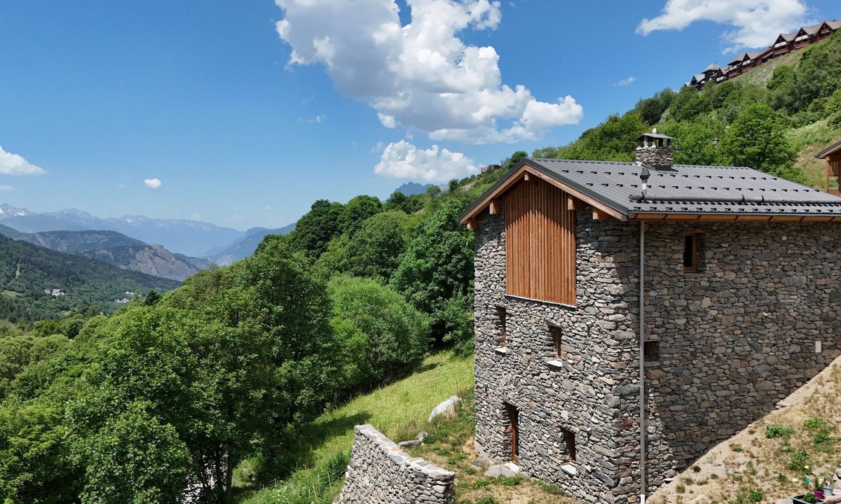 Valmeinier Ski Chalet | Le "1904" - An exceptional chalet in a hamlet, nature and freshness