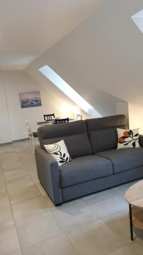 Lamballe Apartment | Le 202 Gare - T2 Climatisé - 4 Voyageurs - Bureau