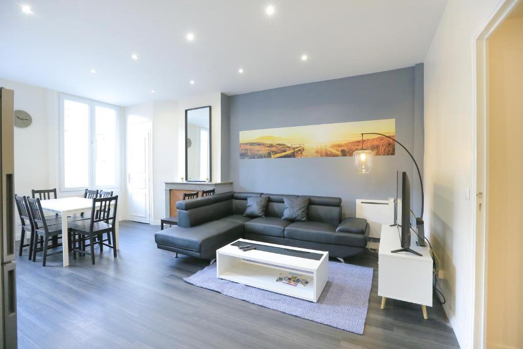 Jacquard - Prefecture Apartment | Le 34 Malon, T5 hypercentre chic et cosy, wifi, netflix par SOVALFI