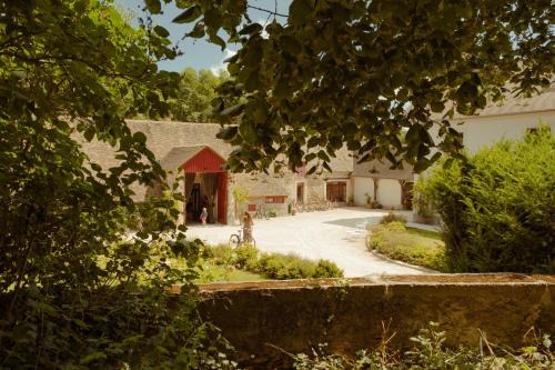 Bonnelles Hotel | Le Barn