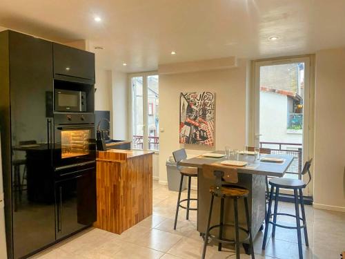 Marmande Apartment | Le Calypso pour 4 pers CLIM CONFORT INTERNET PROCHE DE LA GARE