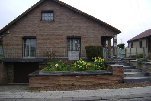 La Louviere Bed & Breakfast | Le Castillon