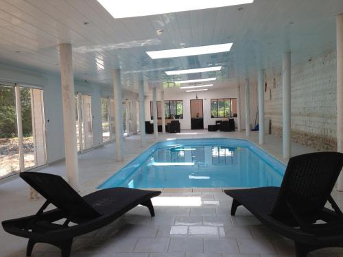Greges Bed & Breakfast | Le Château de Grèges
