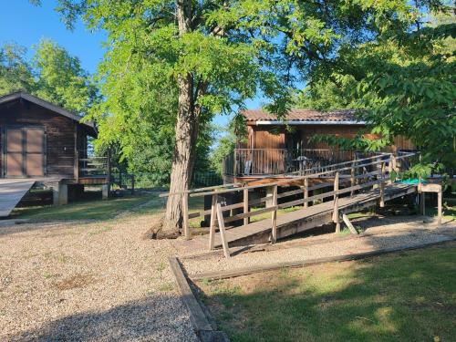 Moustier Ski Chalet | Le chalet Campy