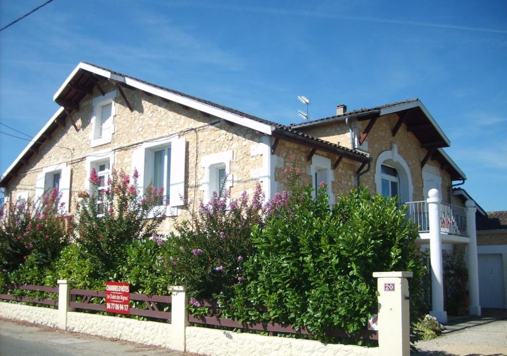 Saint-Laurent-des-Vignes Bed & Breakfast | Le Chalet des Vignes