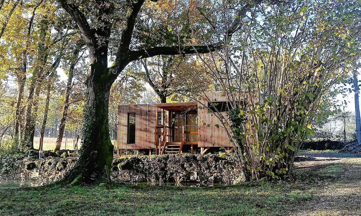 Saint-Germain-et-Mons Cottage | Le Chant de la Roque : Un Séjour Dans un Écrin de Nature