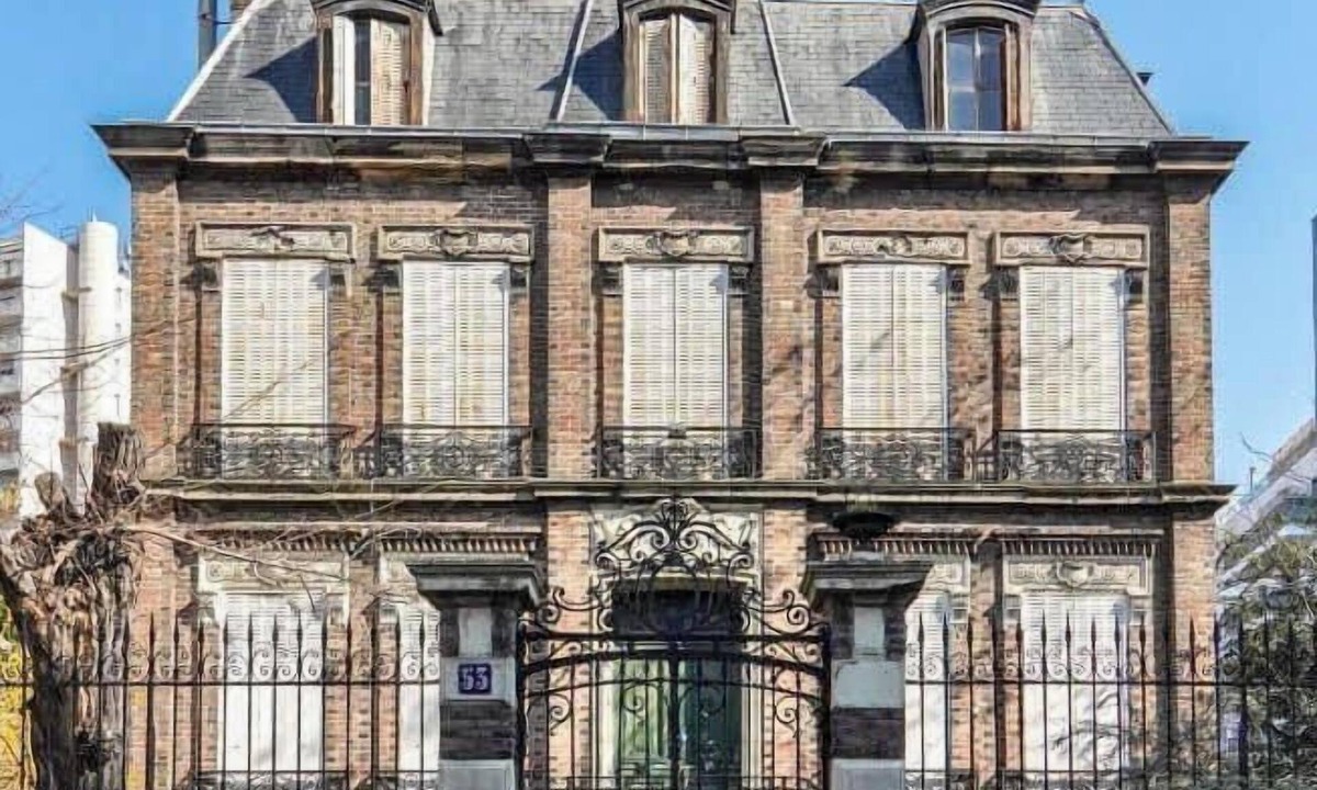 Saint-Ouen Hotel | Le Charmant
