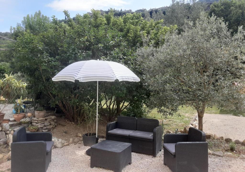 Aubres Apartment | Le chemin de Bruniele