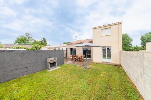 Saint Christophe House | Le Christophe - Jardin - BBQ