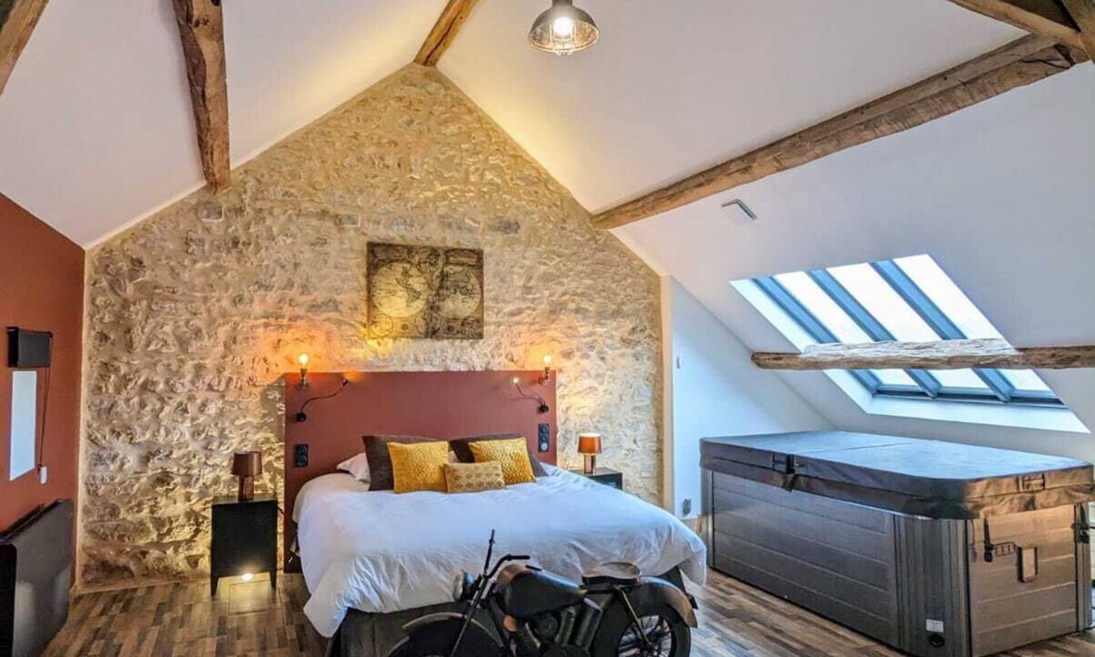 Treuzy-Levelay House | Le Clos des Lys