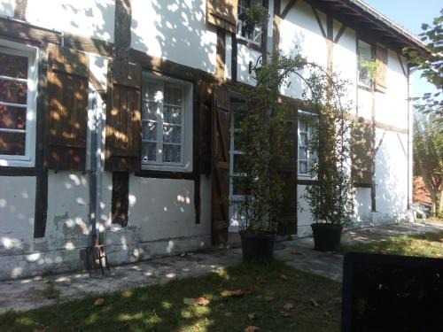 Lesgor Bed & Breakfast | le Clos du Carriou