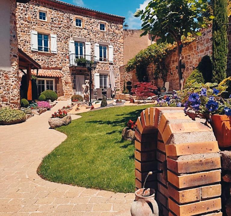 Saint-Gervazy Bed & Breakfast | Le clos fleuri