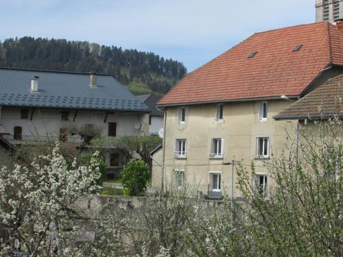 Brenod Bed & Breakfast | Le Clos Marie