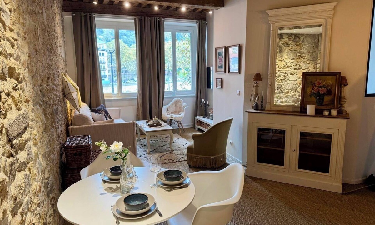 Gorge de Loup Apartment | Le Cocon de Rose - Charm in the heart of Lyon