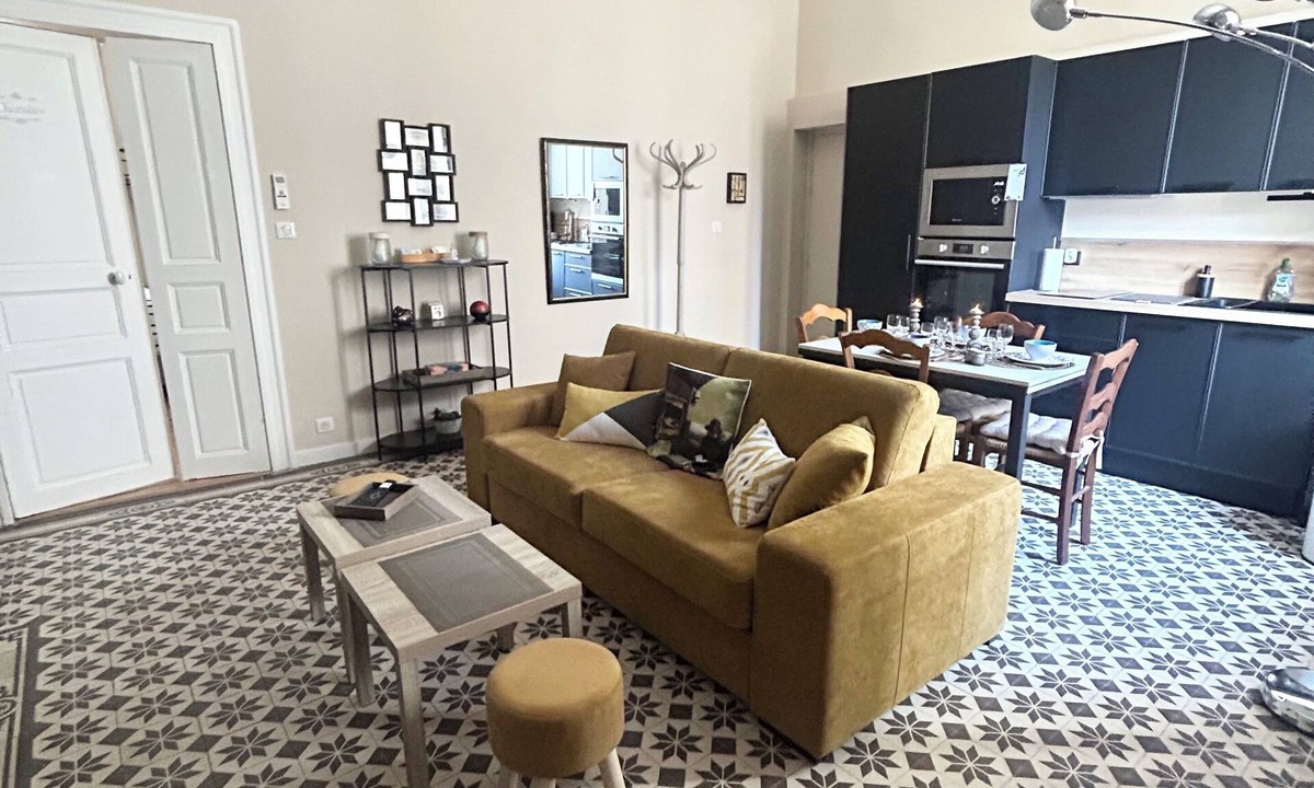 Faubourg Apartment | Le Colbert - seductive Haussmann T2