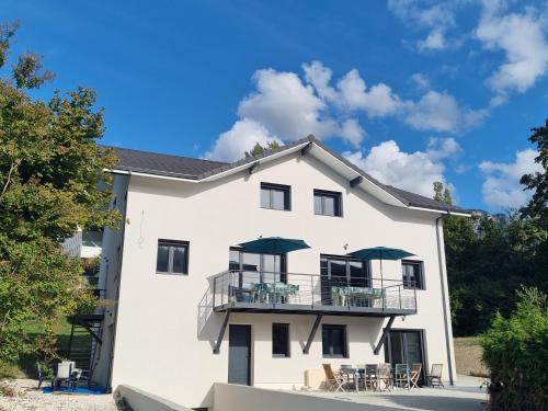 Aix-les-Bains House | Le Combo