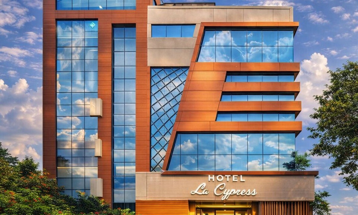 Bareilly Hotel | Le Cypress - Bareilly