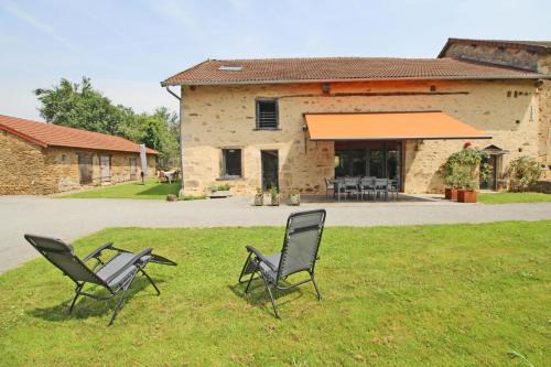 Saint-Martin-Terressus House | Le déserteur
