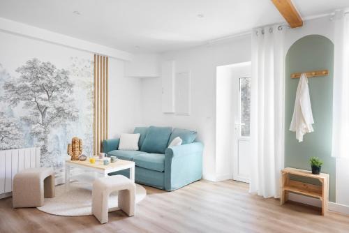 Saint-Nicolas-de-Redon Apartment | Le Duplex - Confort, Fibre & Smart TV proche Redon