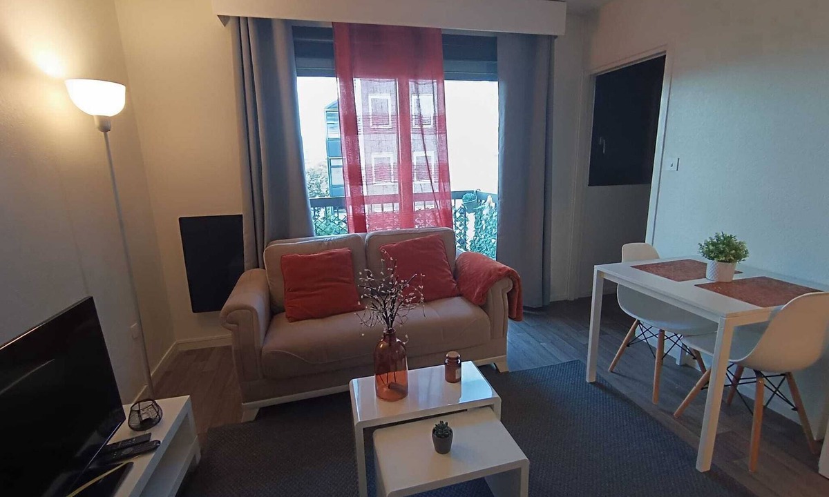 Clermont Ferrand City Centre Apartment | Le Jaude Centre Studio
