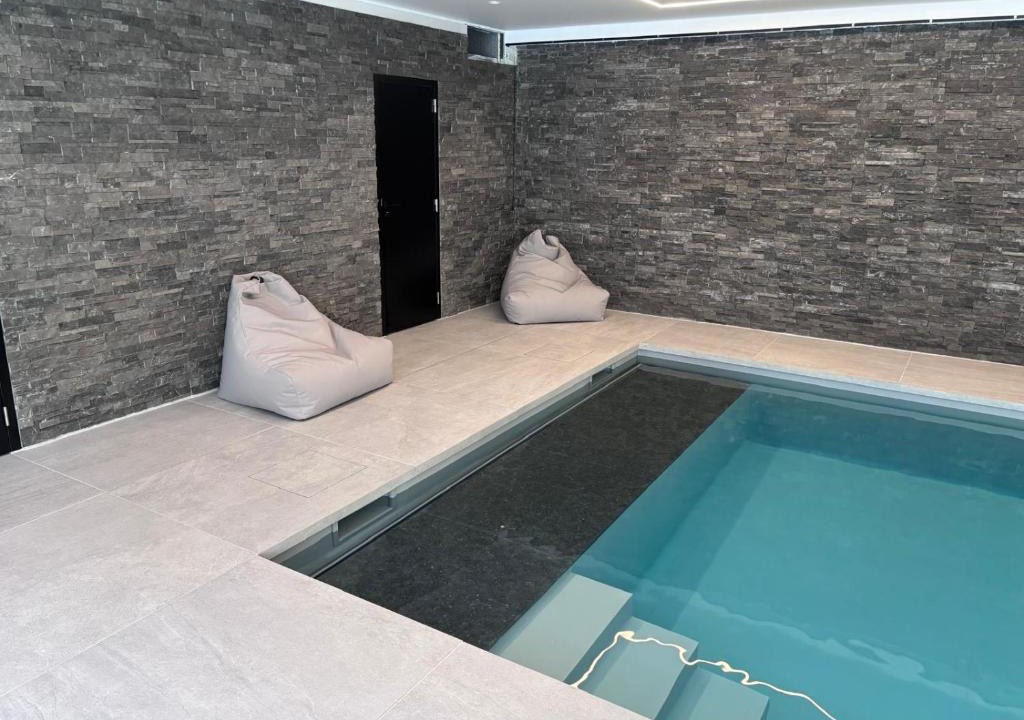 Omal Apartment | Le loft avec jacuzzi privatif - Domaine aux charmes d'Ethan - Piscine en option
