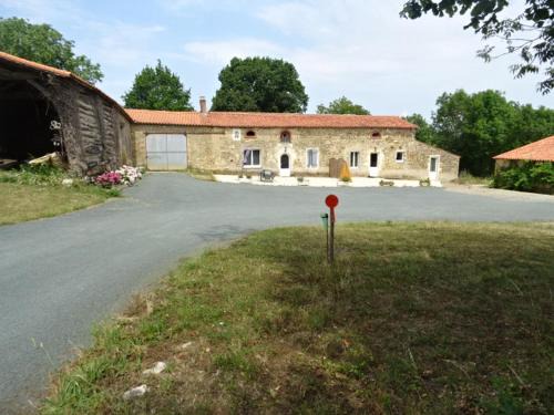 Saint-Valerien Apartment | Le logis de la Chauvelière