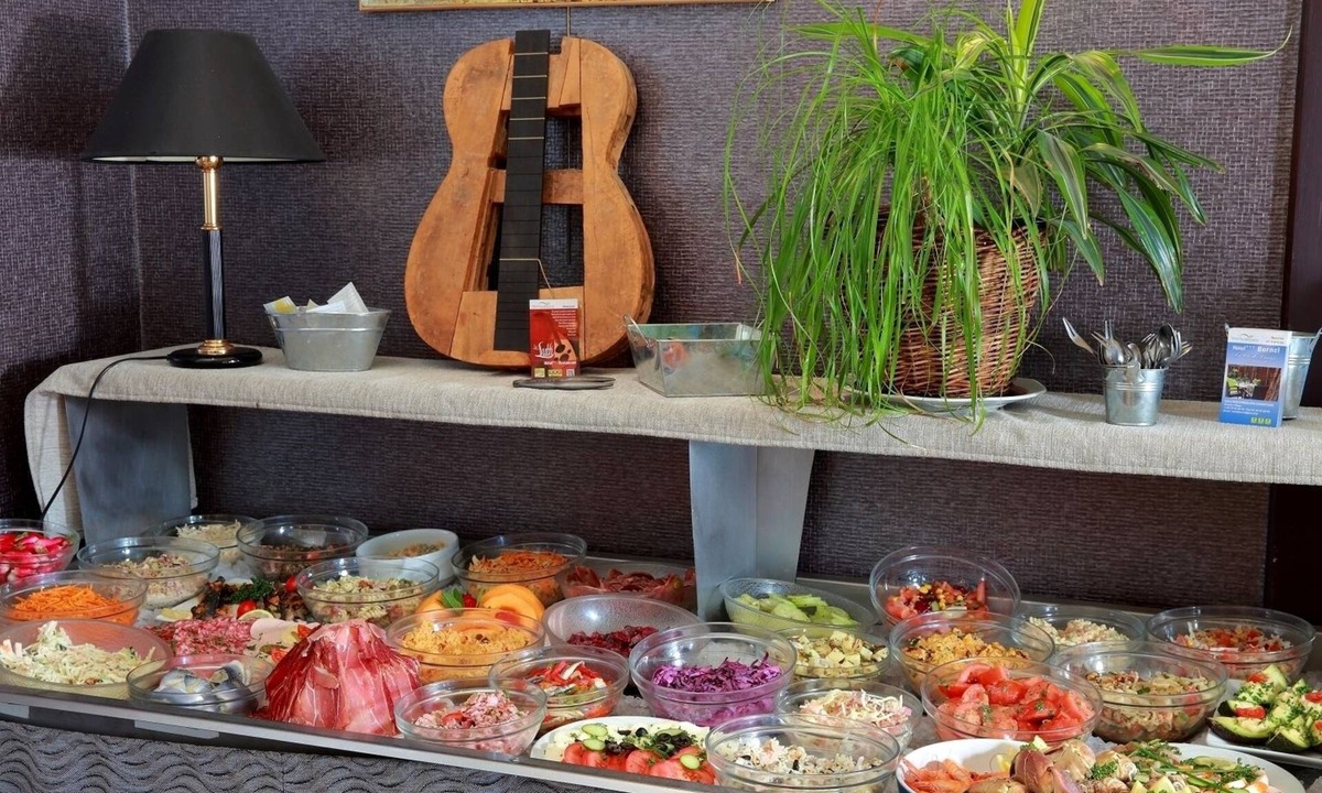 Mirecourt Hotel | Le Luth