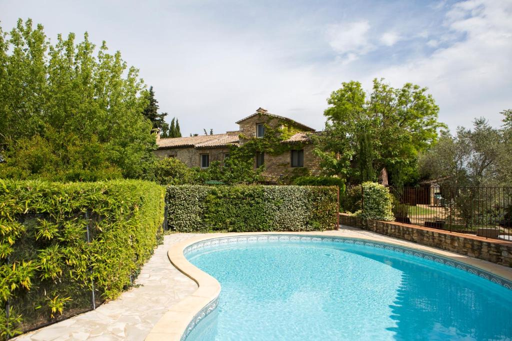 Orange Hotel | Le Mas Des Aigras - Hôtel & Restaurant de Charme en Provence