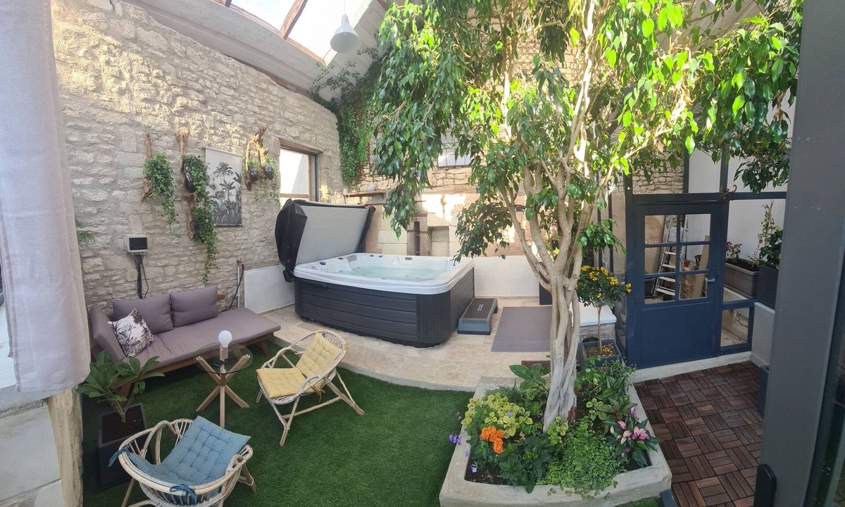 Pouant House | LE MAS POUANTAIS