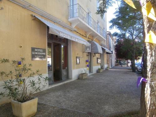 Saint-Paul-le-Jeune Bed & Breakfast | Le Moderne