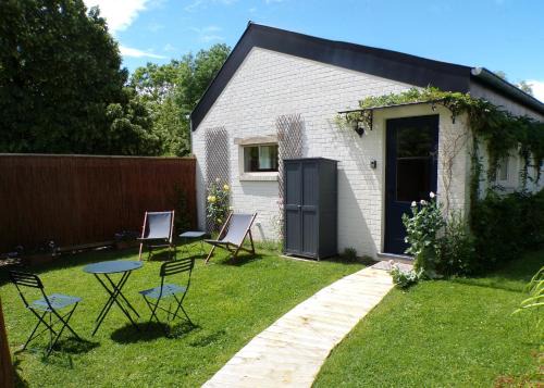 Ceroux-Mousty House | Le Pavillon