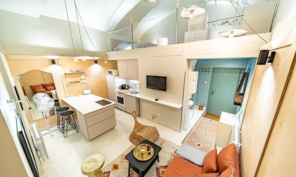 Griffon - Royale Apartment | Le petit Chazette – Quiet apartment on the slopes of Croix-Rousse