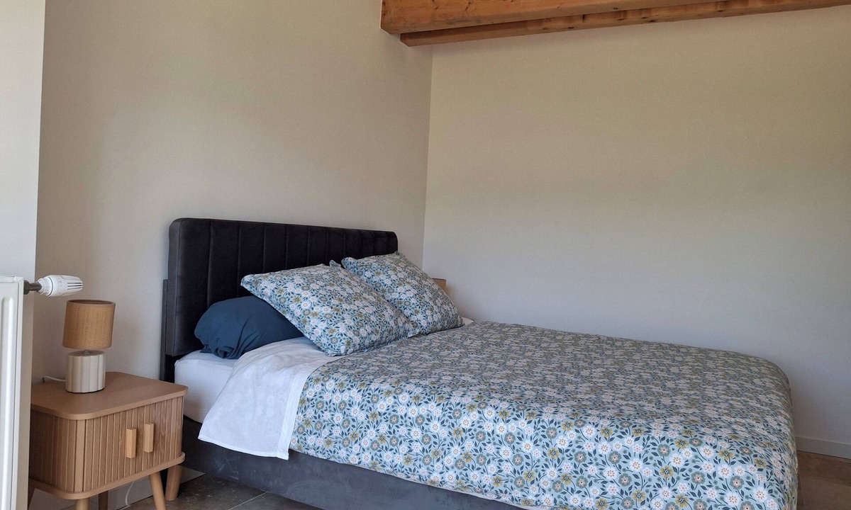 Tullins Bed & Breakfast | Le Petit Chépy Bed and Breakfast 13