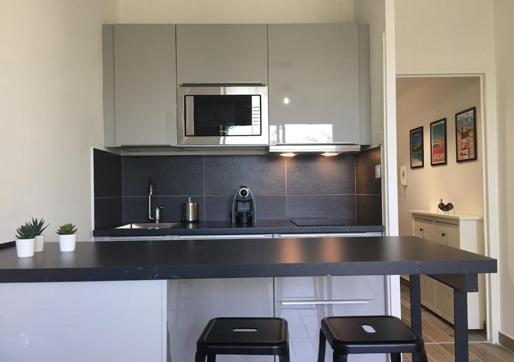 5th Arrondissement Apartment | Le Petit Debrousse, Confort calme et Parking
