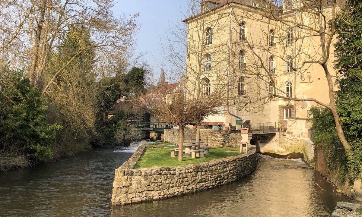 Saint-Clair-sur-Epte Apartment | Le Petit Minotier