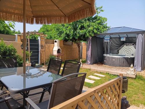 Echire House | Le Petit Marais