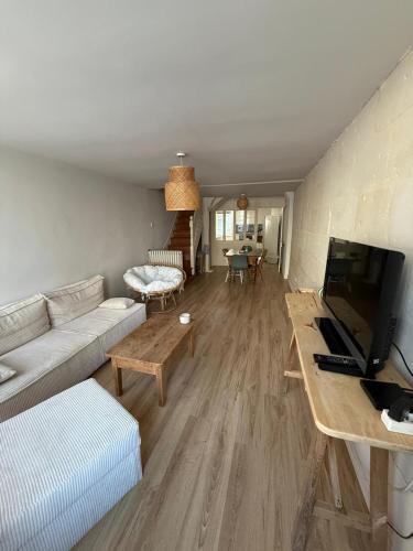 Bourgueil House | Le Petit Picard