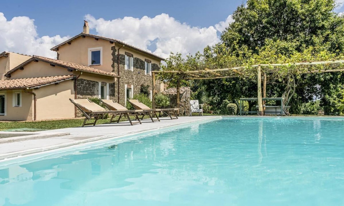 Viterbo Villa | Le Pietre farmhouse