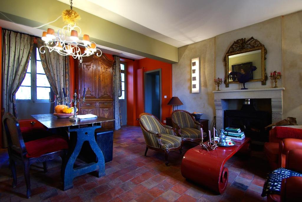 Coudehard House | Le Presbytère Perché